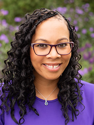 Lindsay Vahl Dean