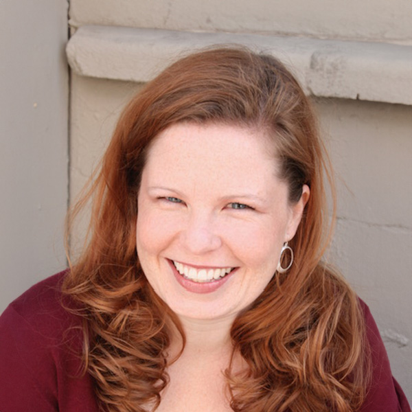 Janae Bakken headshot
